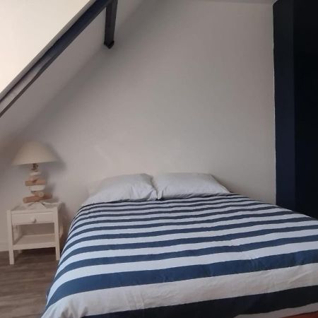 Cottage A 2 Mn A Pied De La Mer Merville-Franceville-Plage Exterior foto
