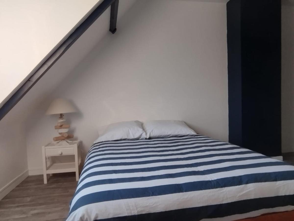 Cottage A 2 Mn A Pied De La Mer Merville-Franceville-Plage Exterior foto